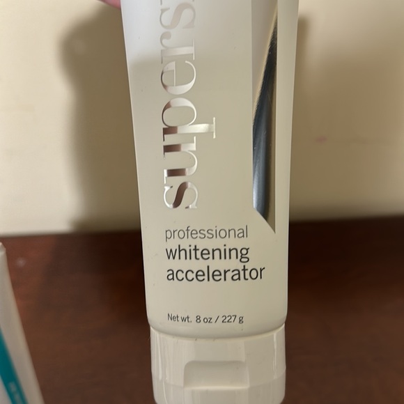 Super smile Teeth Whitening System. 8 oz each - Picture 3 of 5